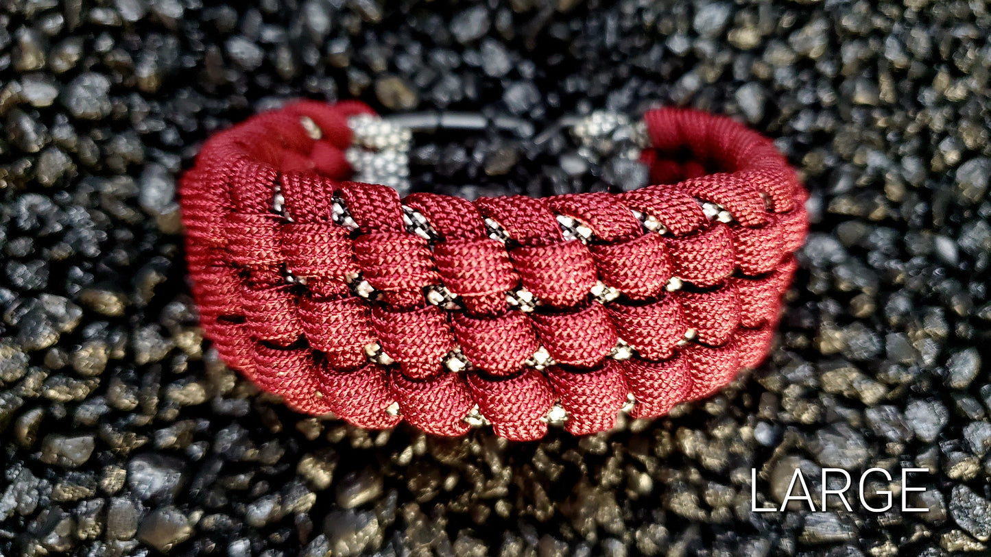 Maroon/White Diamond Track Knot Paracord Bracelet Size Large